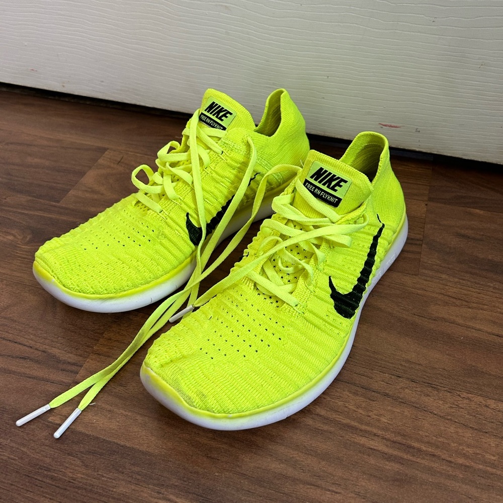 Nike free RN flyknit sneakers
